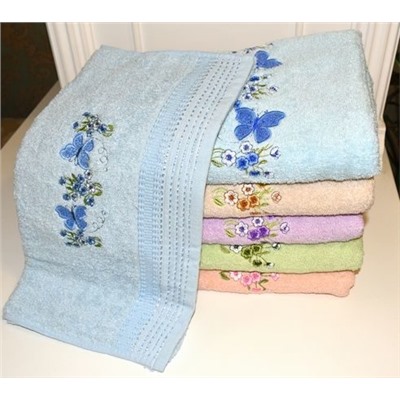 Махровое полотенце "Бабочки"-голуб. с вышивкой 70*140 см. хлопок 100%