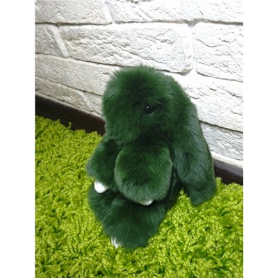 Брелок "Меховой Кролик" 19 см (натуральный мех) темно-зеленый