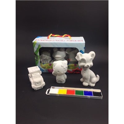 Детский набор из гипсовых фигурок "Раскрась меня" в подарочной упаковке